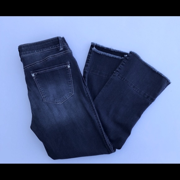 Democracy Denim - ⬇️ Democracy Jeans Ab Solution Raw Hem Size 6 EUC